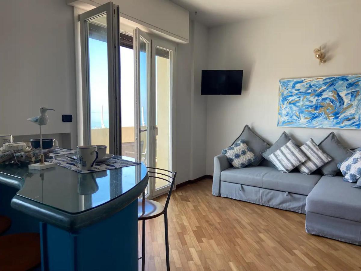 Tramonto In Baia Appartement Pesaro Buitenkant foto