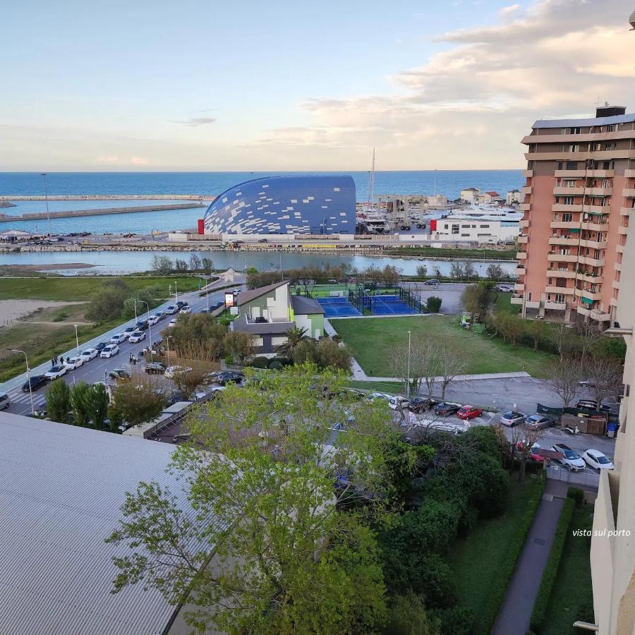 Tramonto In Baia Appartement Pesaro Buitenkant foto