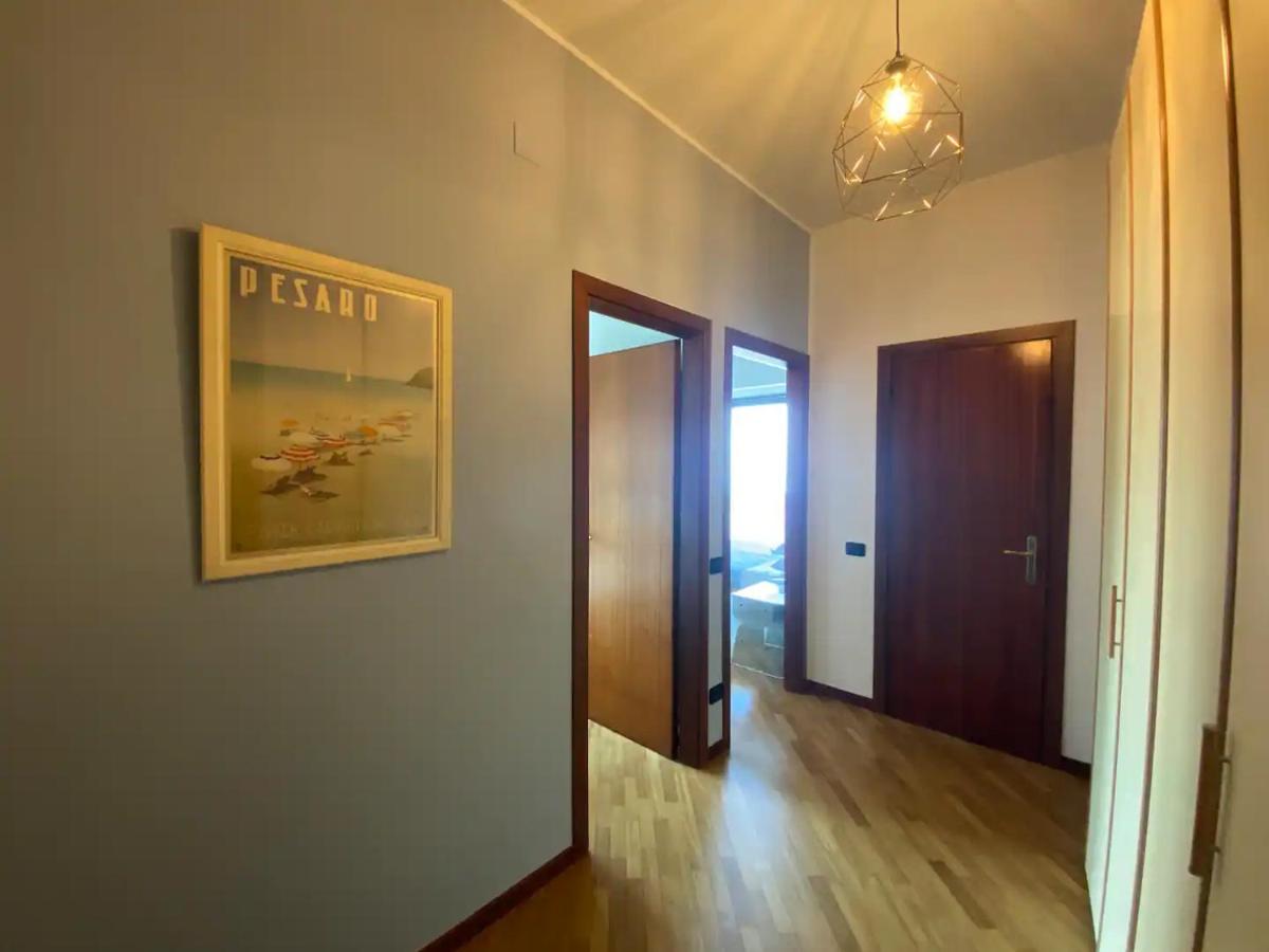 Tramonto In Baia Appartement Pesaro Buitenkant foto